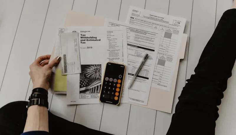 Documentos y contrato de operación inmobiliaria urgente