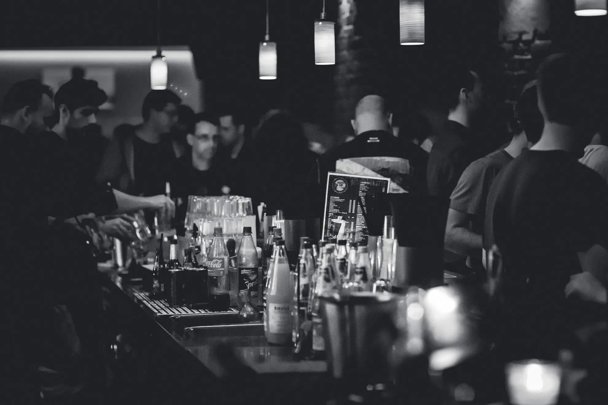 Bar cerca de mí en Valencia: 1 guía completa para encontrar los mejores bares de la ciudad
