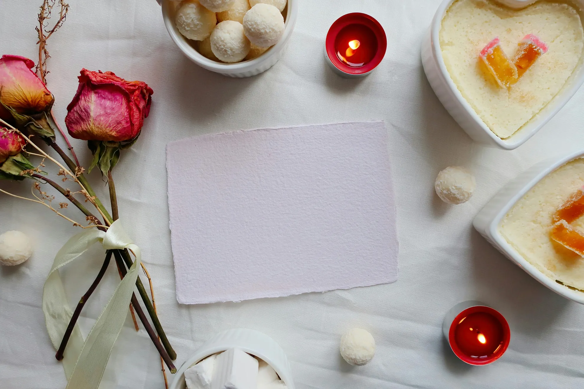 corazones con velas
