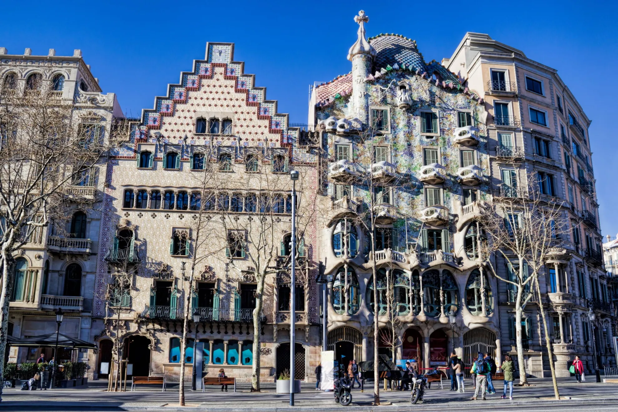 El glamuroso Paseo de Gràcia - Aerobús Barcelona