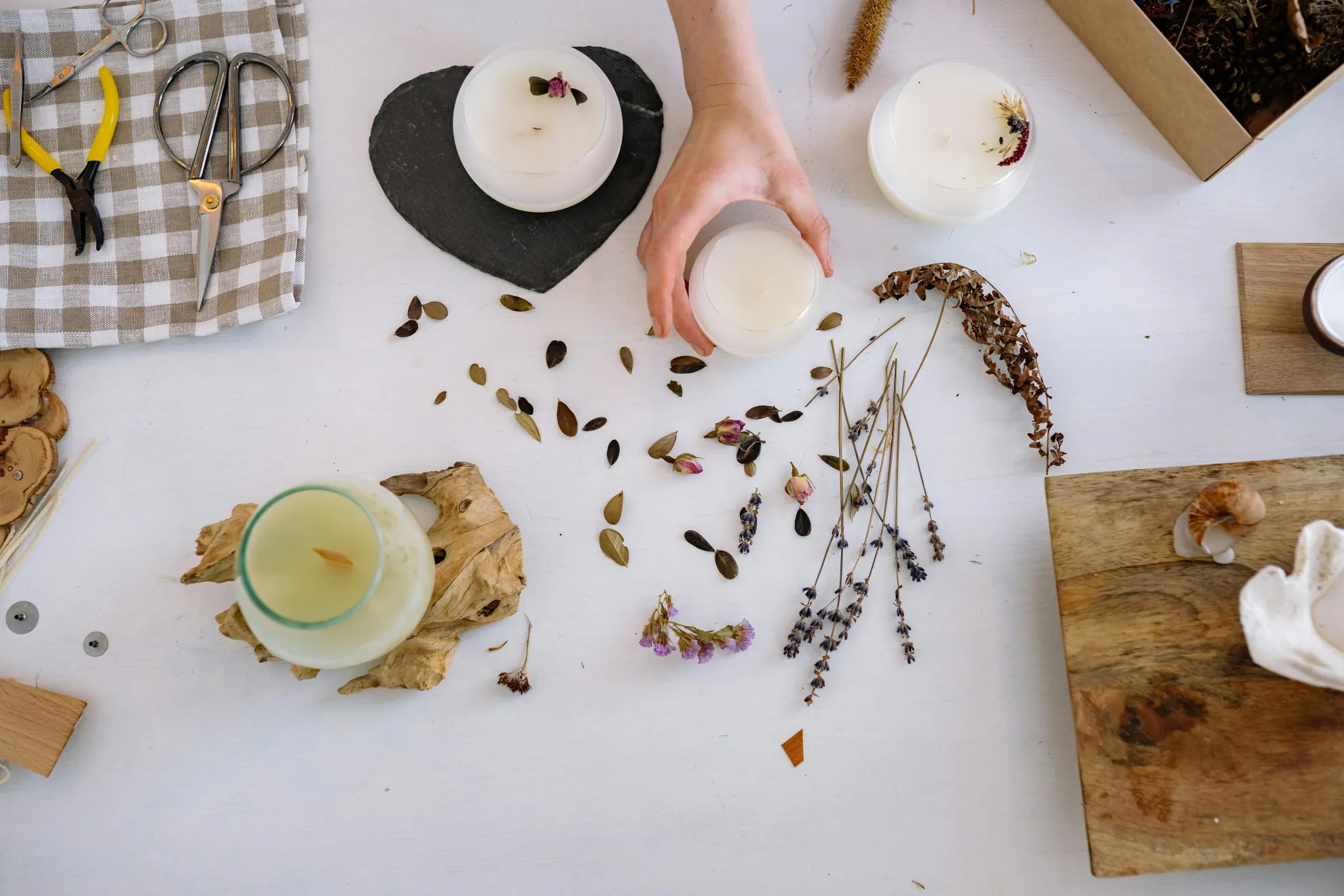 Velas y Vino en Málaga: Una Experiencia Sensorial Única